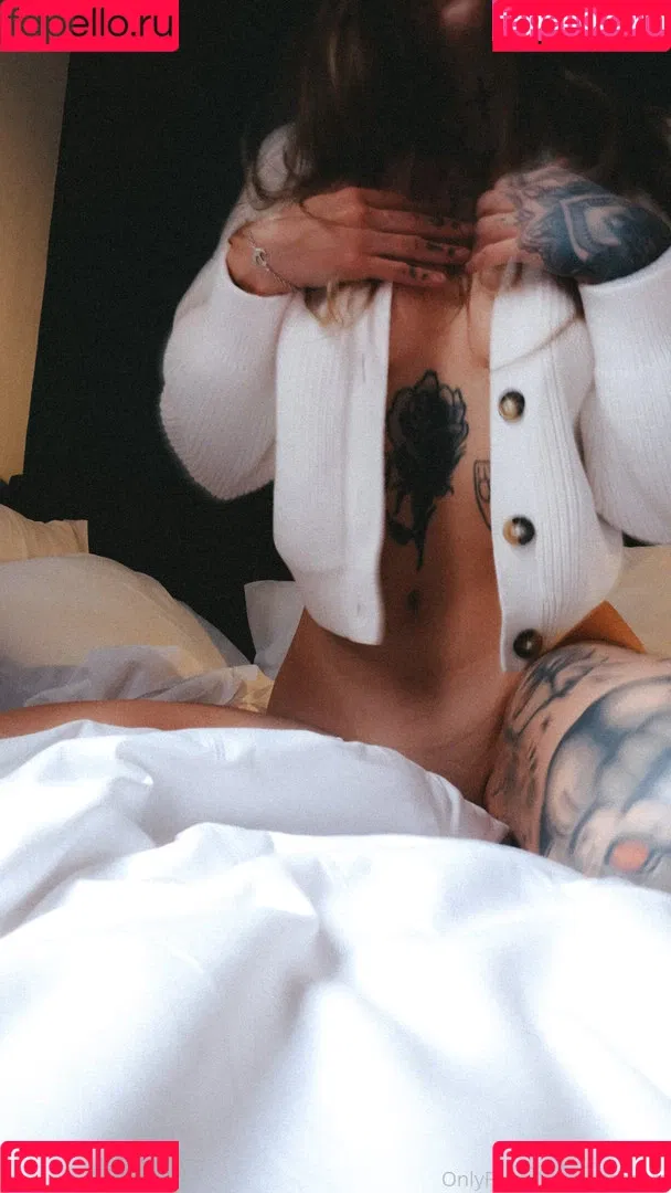 _volchara Onlyfans Photo Gallery 