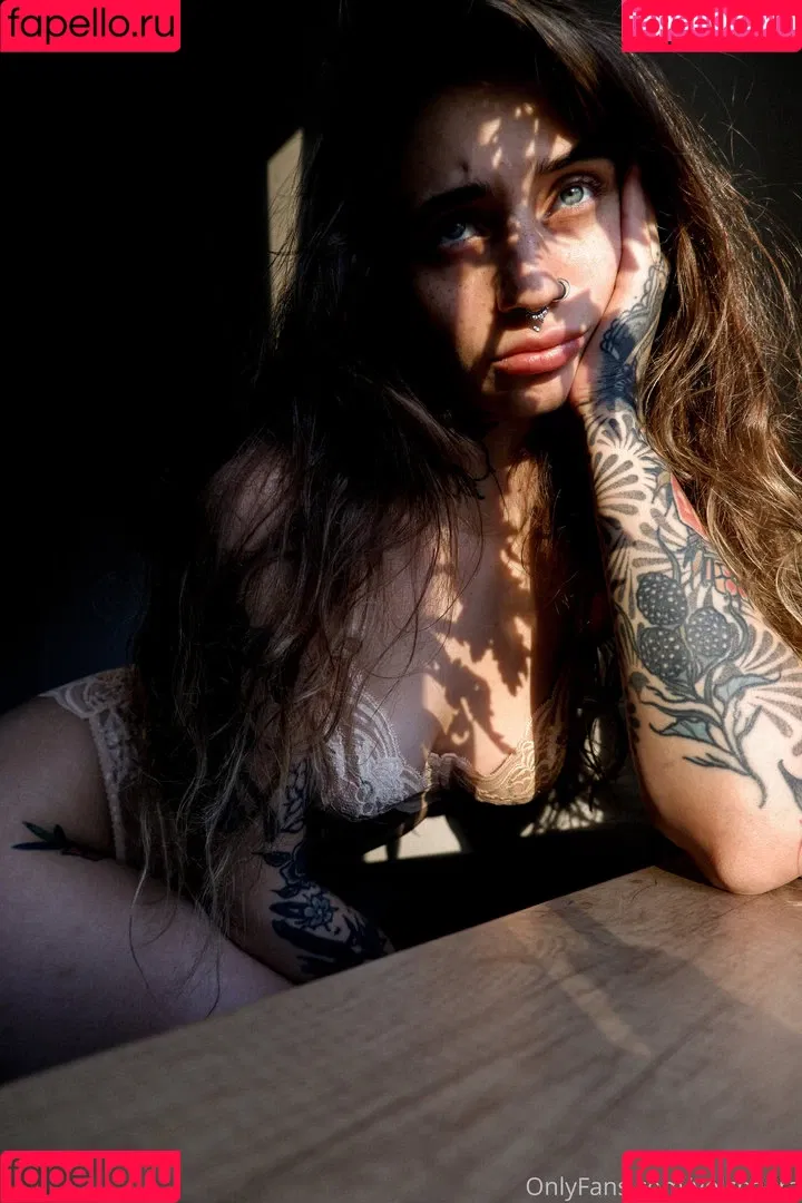 _volchara Onlyfans Photo Gallery 