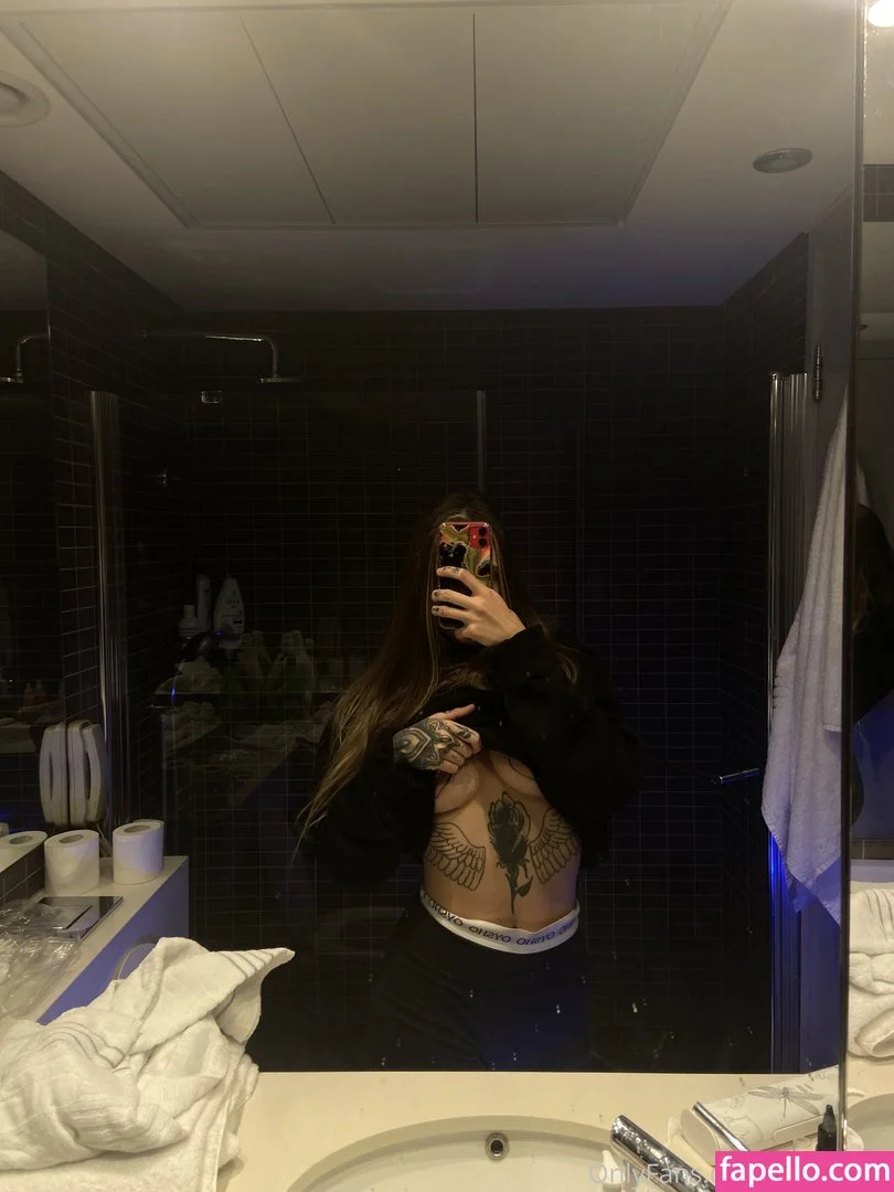 _volchara Onlyfans Photo Gallery 