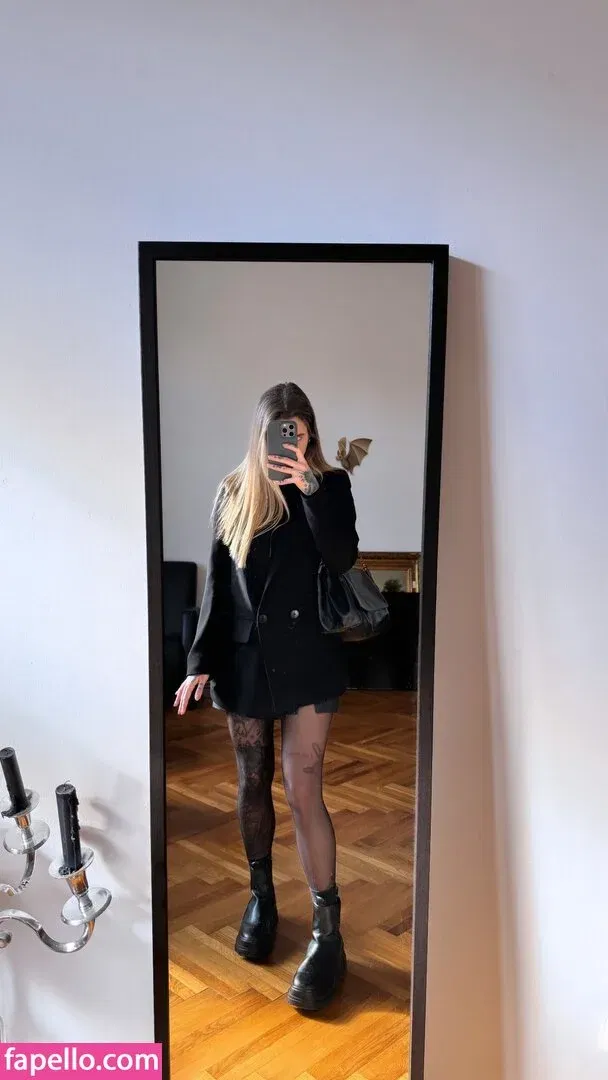 _volchara Onlyfans Photo Gallery 