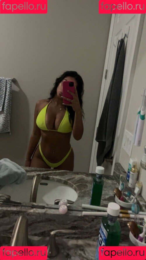 Emma Petisco Onlyfans Photo Gallery 