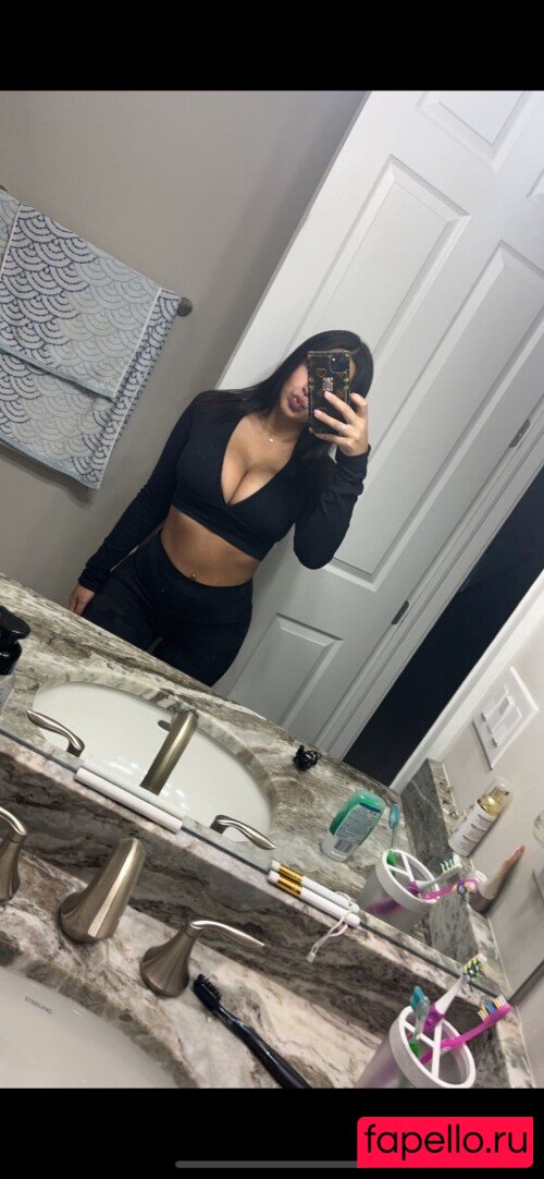 Emma Petisco Nude Onlyfans Photo 27