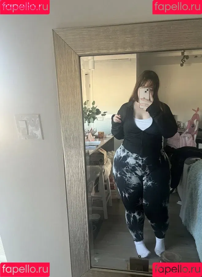 strawbrrymilk Onlyfans Photo Gallery 