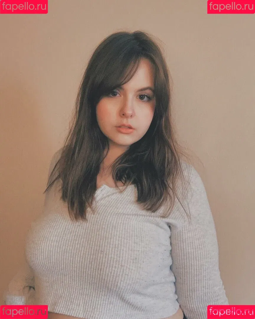 strawbrrymilk Onlyfans Photo Gallery 