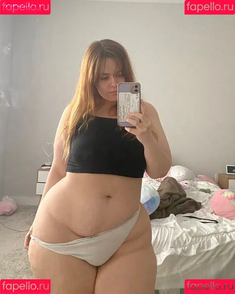 strawbrrymilk Onlyfans Photo Gallery 