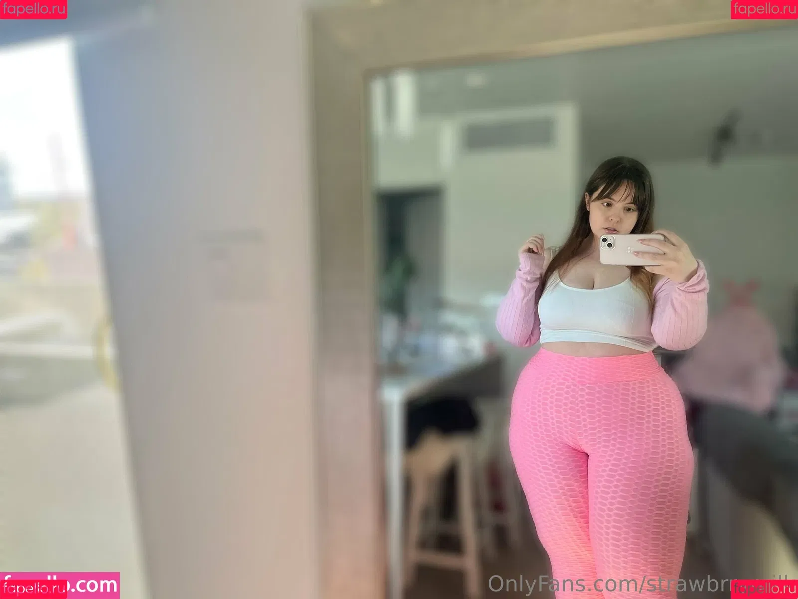 strawbrrymilk Onlyfans Photo Gallery 