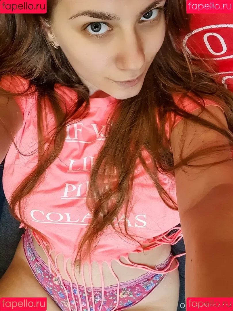 onebigkiss Onlyfans Photo Gallery 