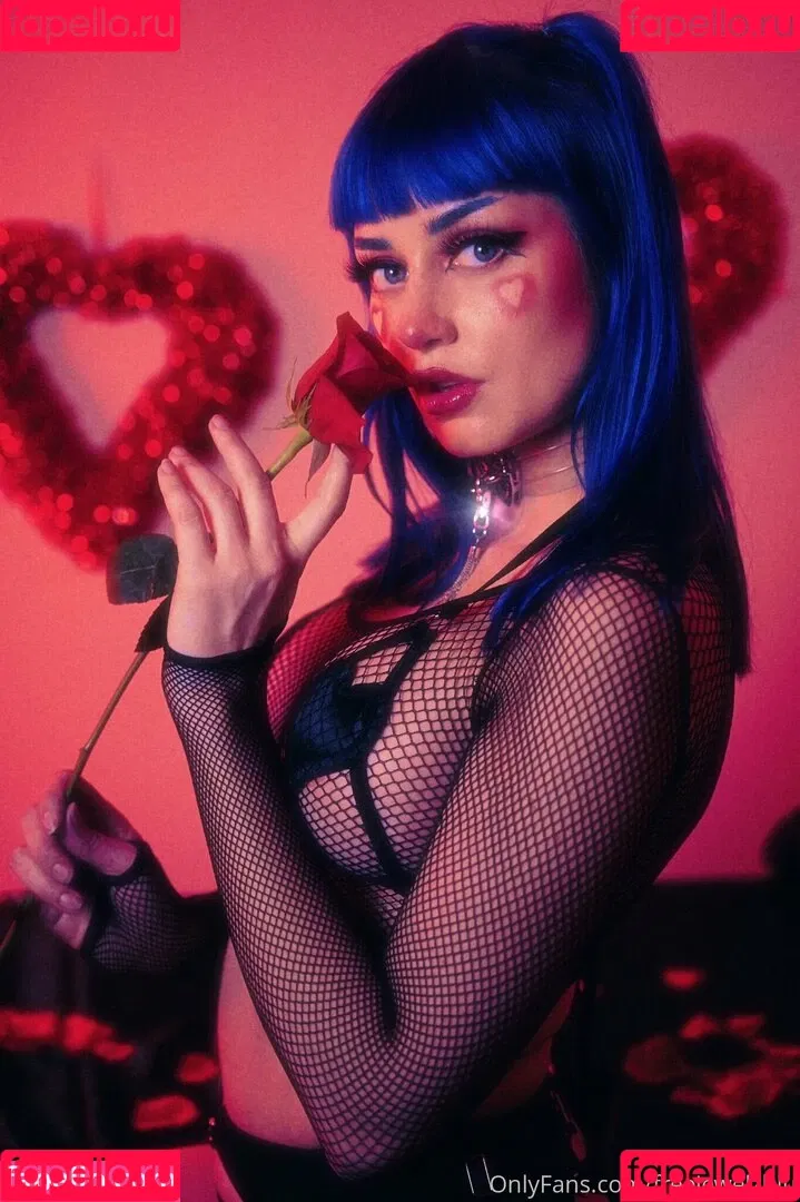 freejewelzblu Onlyfans Photo Gallery 