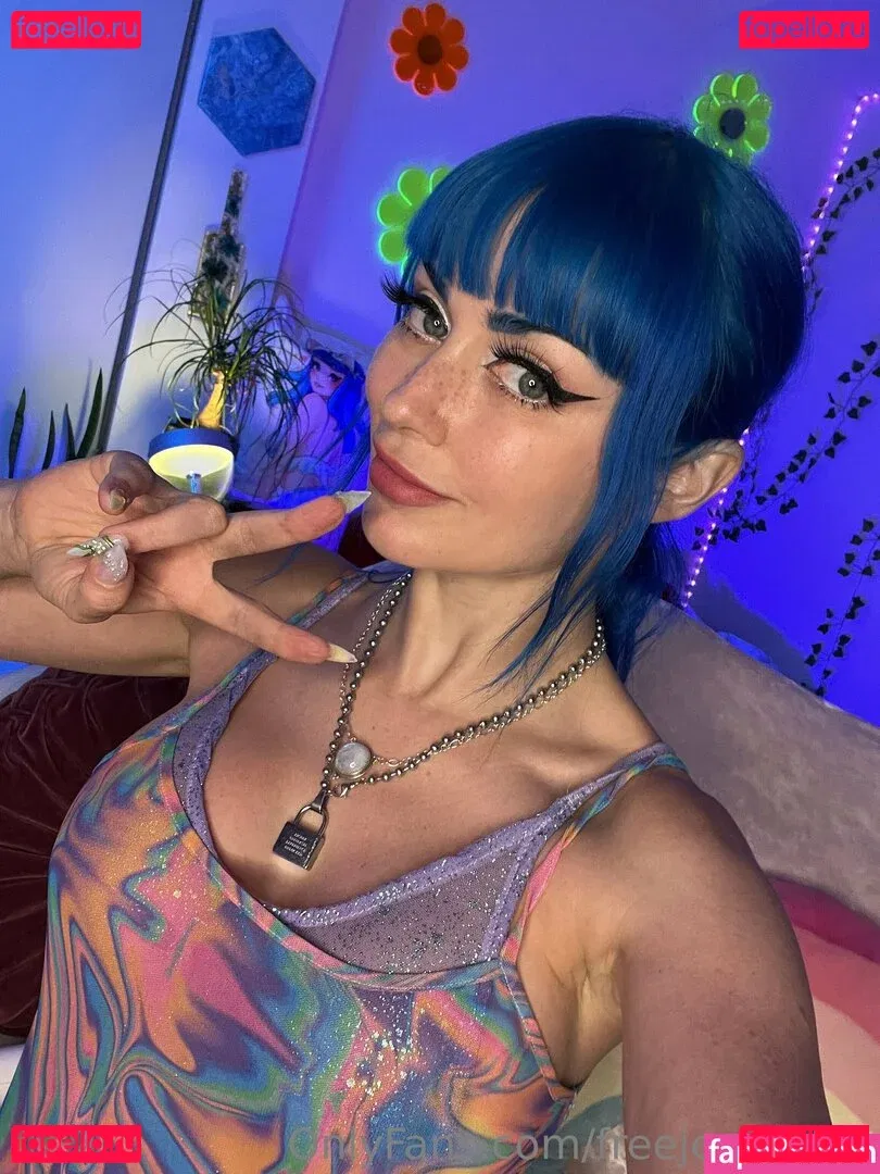 freejewelzblu Onlyfans Photo Gallery 
