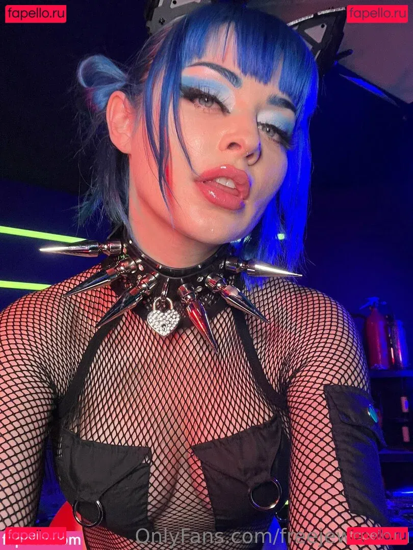 freejewelzblu Onlyfans Photo Gallery 