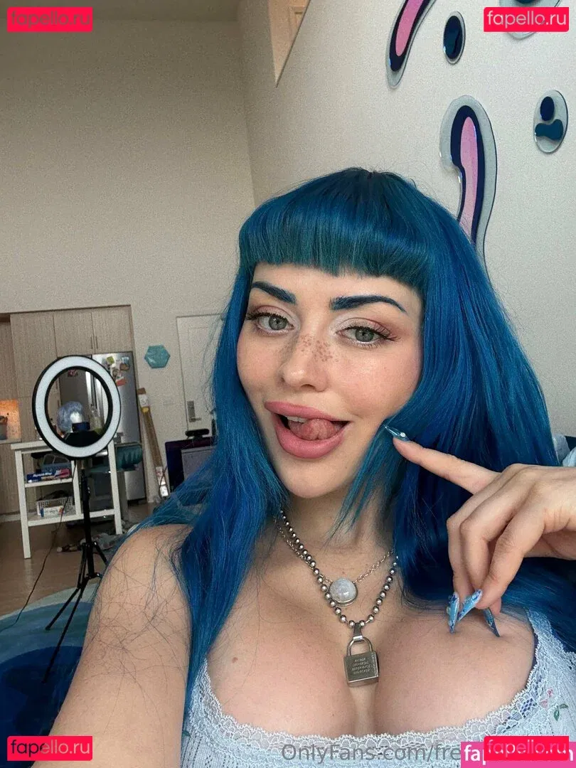 freejewelzblu Onlyfans Photo Gallery 