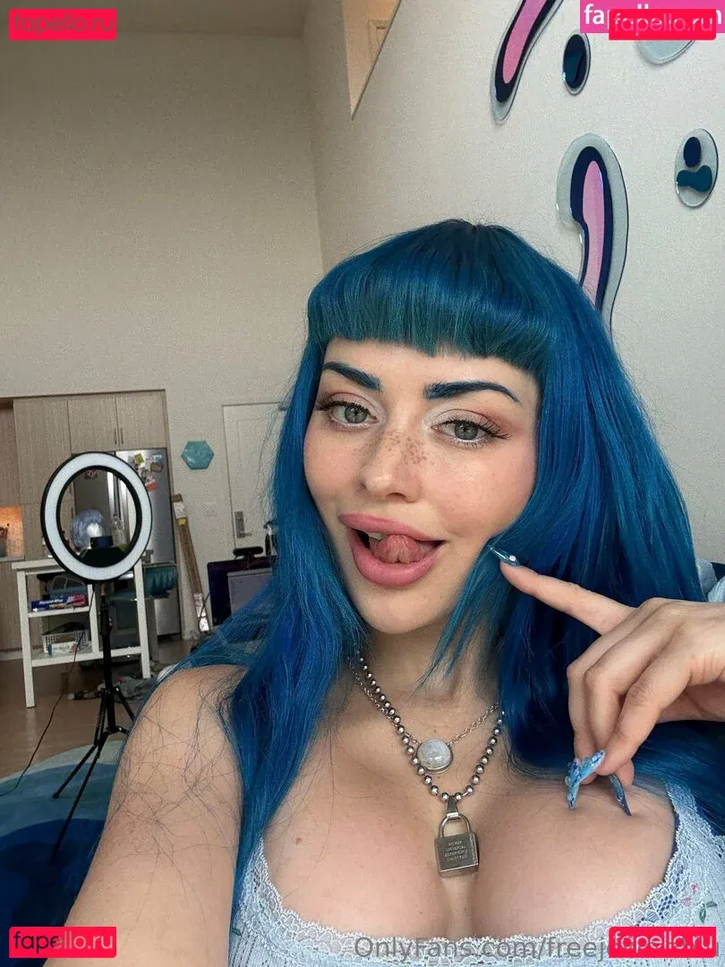 freejewelzblu Onlyfans Photo Gallery 