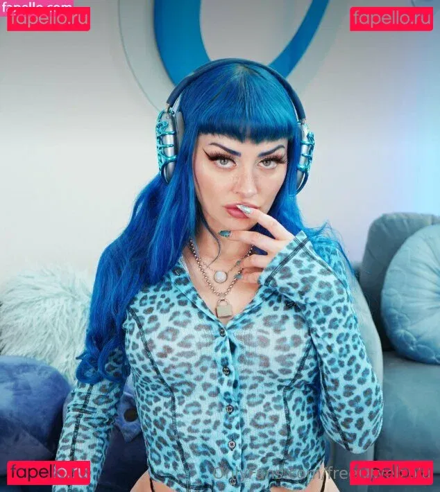 freejewelzblu Onlyfans Photo Gallery 