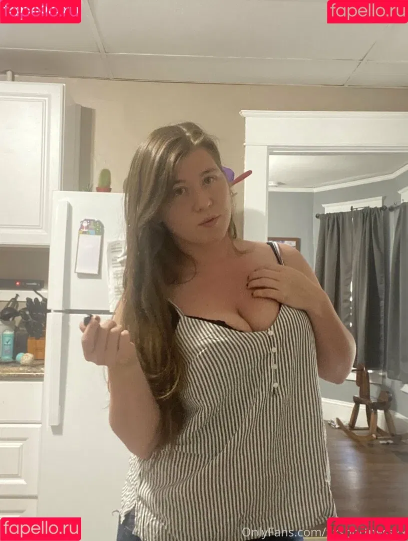 xxshortnessxx Onlyfans Photo Gallery 