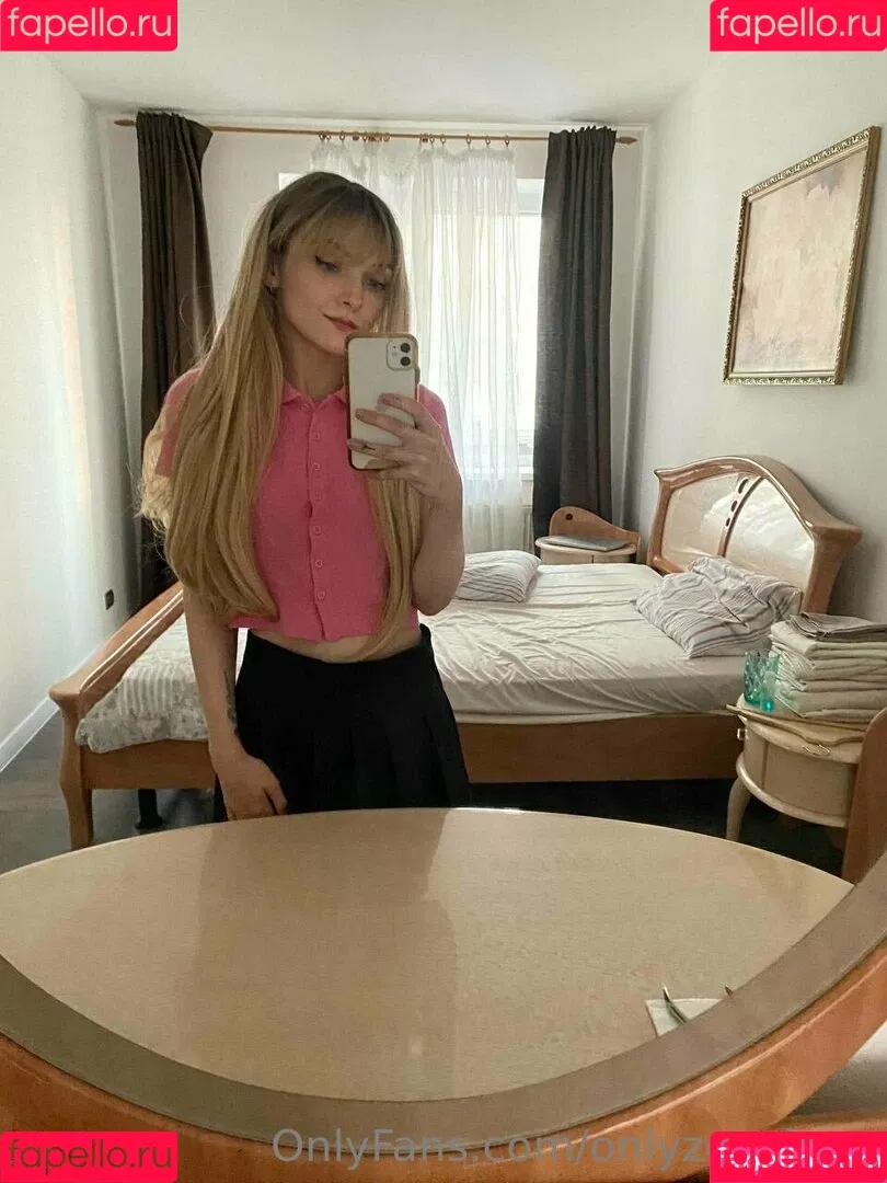 onlyzoeylove Onlyfans Photo Gallery 