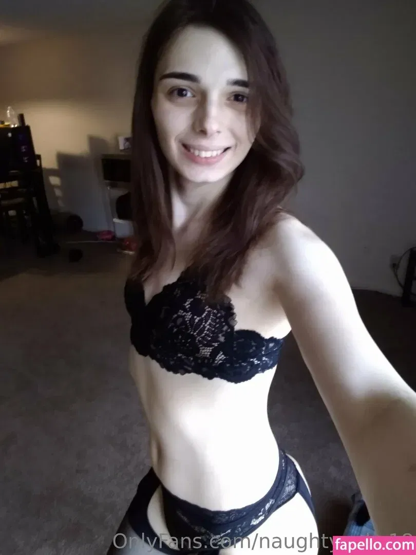 naughtyneko18 Onlyfans Photo Gallery 