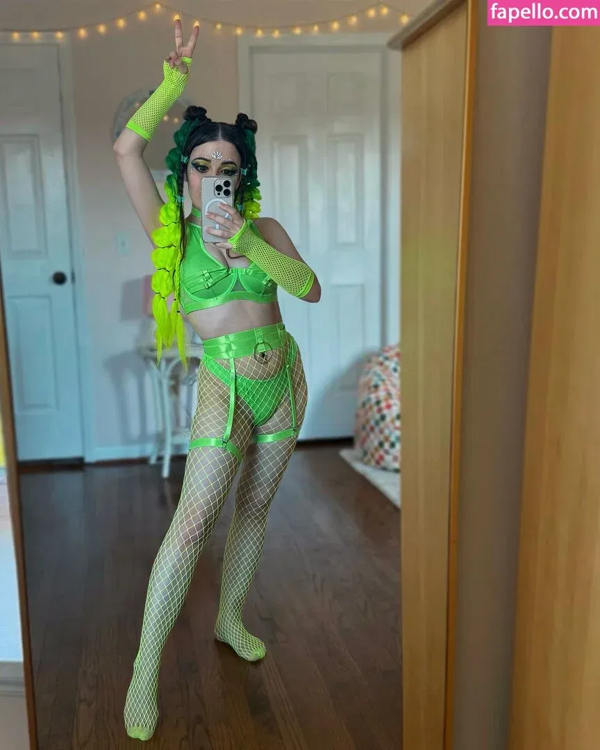 Aara Lee Onlyfans Photo Gallery 