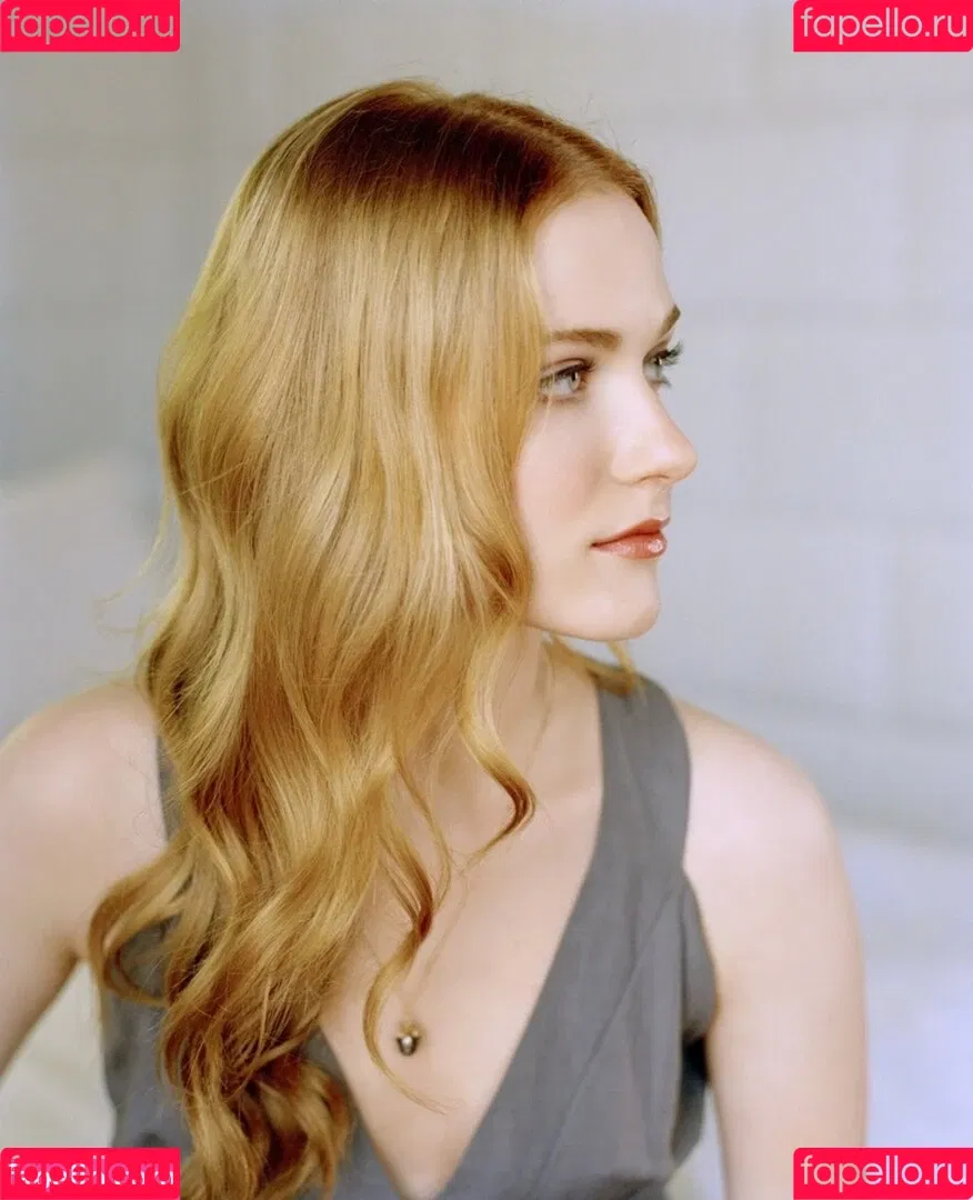Evan Rachel Wood Onlyfans Photo Gallery 