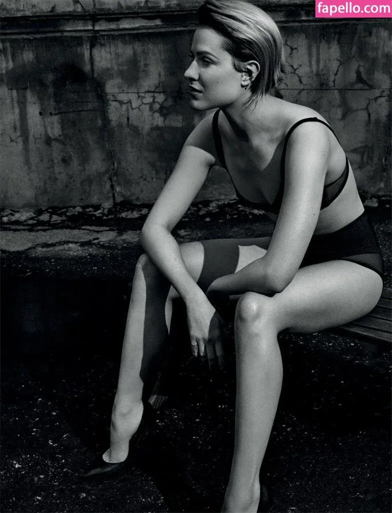 Evan Rachel Wood Onlyfans Photo Gallery 