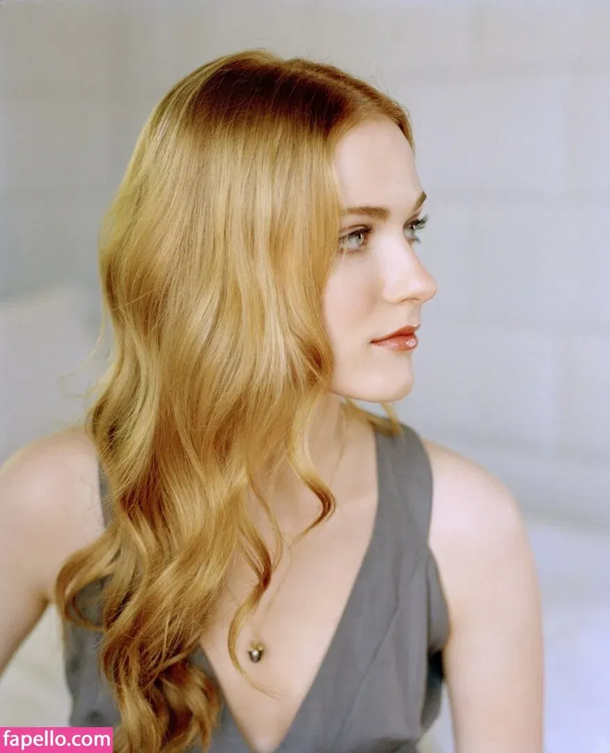 Evan Rachel Wood Onlyfans Photo Gallery 