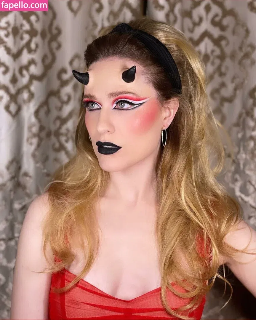 Evan Rachel Wood Onlyfans Photo Gallery 