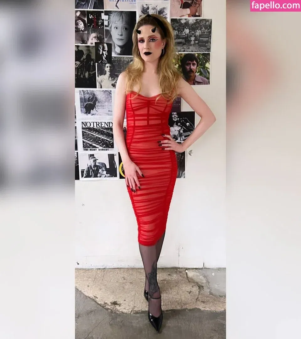 Evan Rachel Wood Onlyfans Photo Gallery 