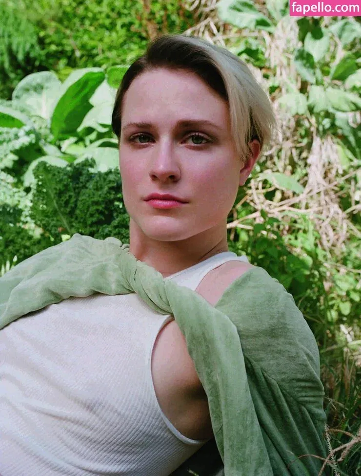 Evan Rachel Wood Onlyfans Photo Gallery 