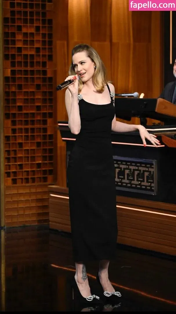 Evan Rachel Wood Onlyfans Photo Gallery 