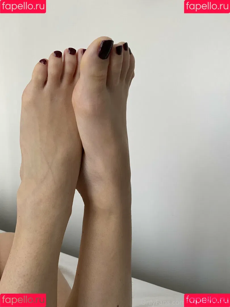italianfeetluv Onlyfans Photo Gallery 