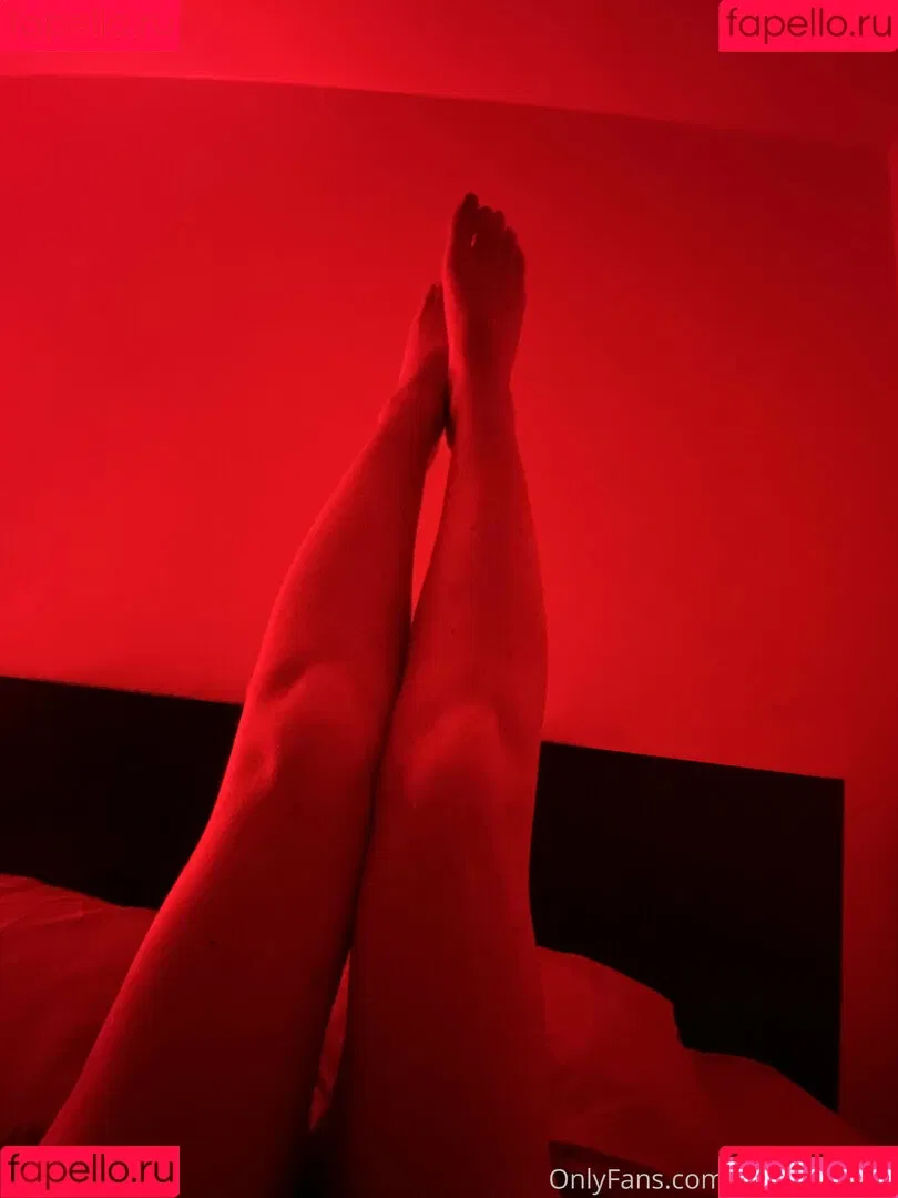 italianfeetluv Onlyfans Photo Gallery 
