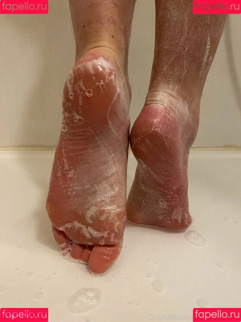 italianfeetluv Onlyfans Photo Gallery 