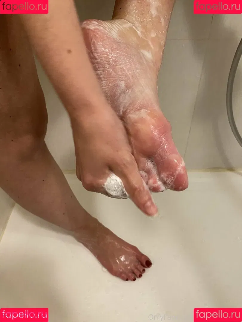 italianfeetluv Onlyfans Photo Gallery 