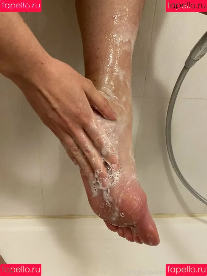 italianfeetluv Onlyfans Photo Gallery 