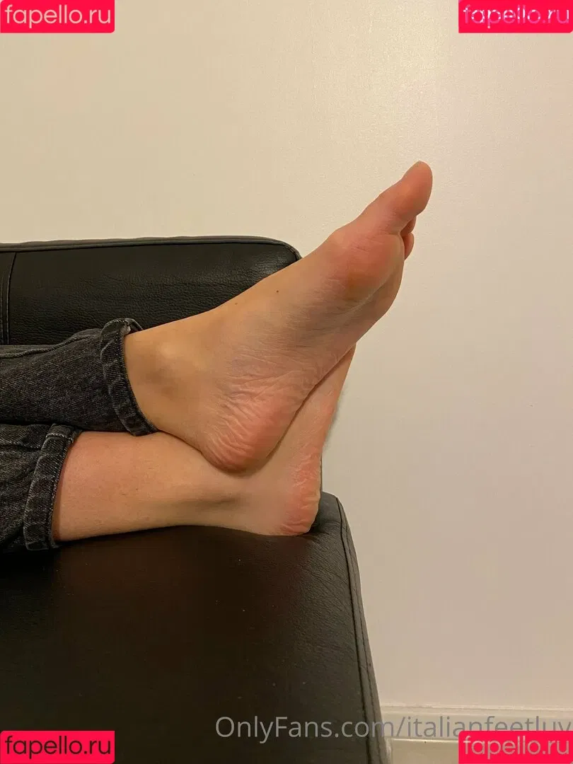 italianfeetluv Onlyfans Photo Gallery 