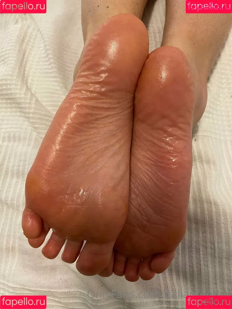 italianfeetluv Onlyfans Photo Gallery 