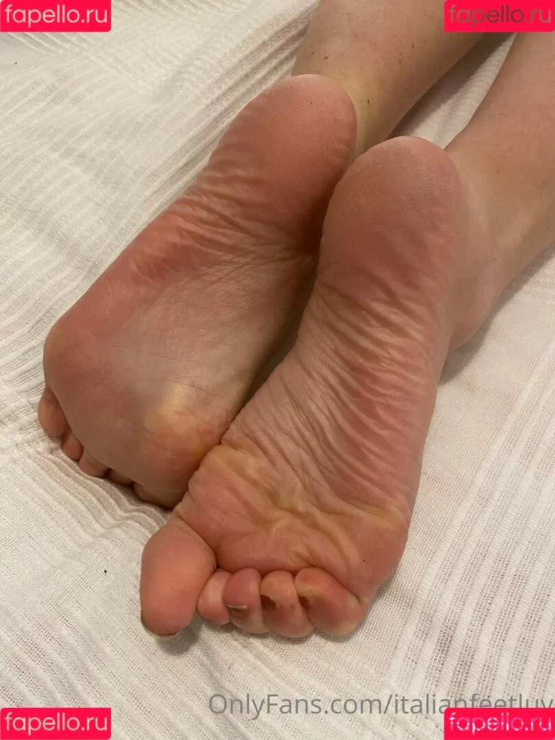 italianfeetluv Onlyfans Photo Gallery 