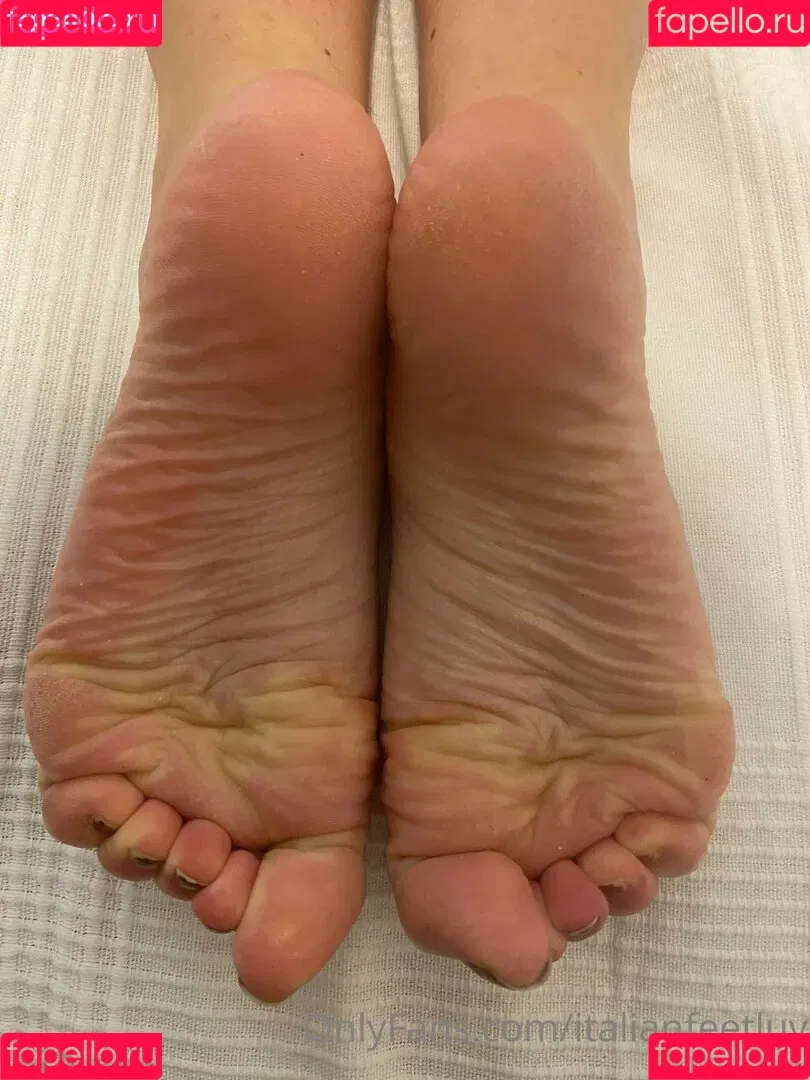 italianfeetluv Onlyfans Photo Gallery 