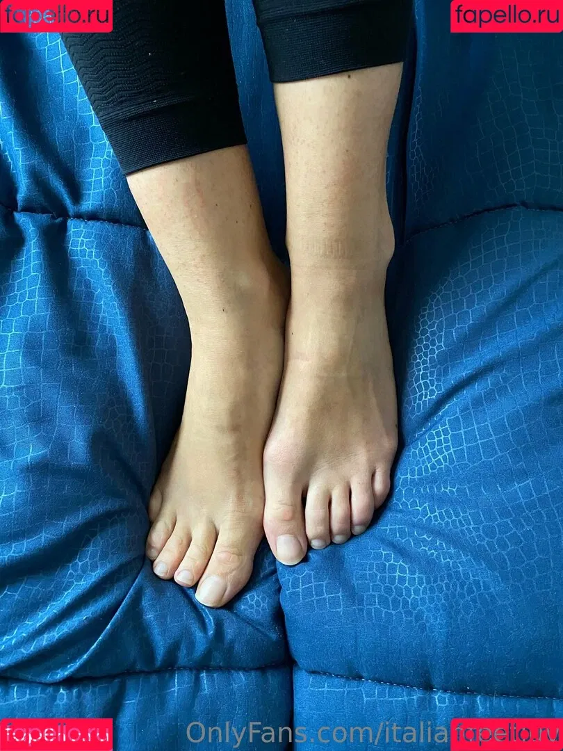 italianfeetluv Onlyfans Photo Gallery 