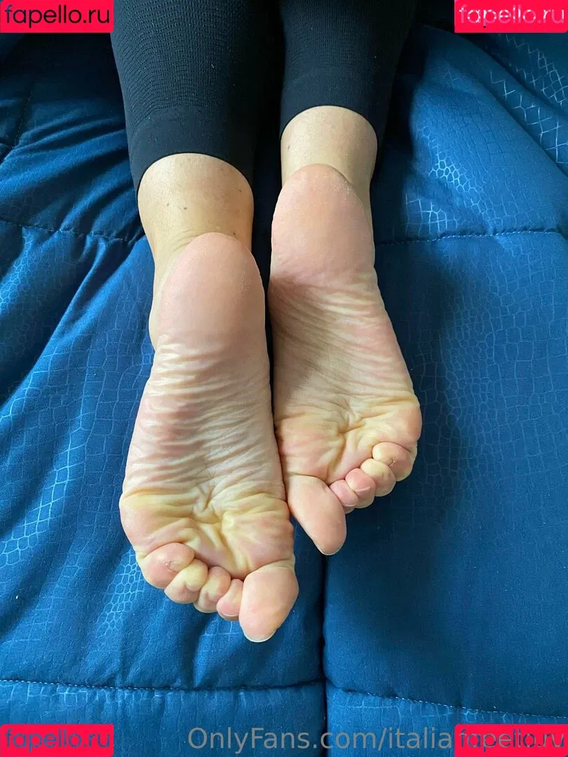 italianfeetluv Onlyfans Photo Gallery 