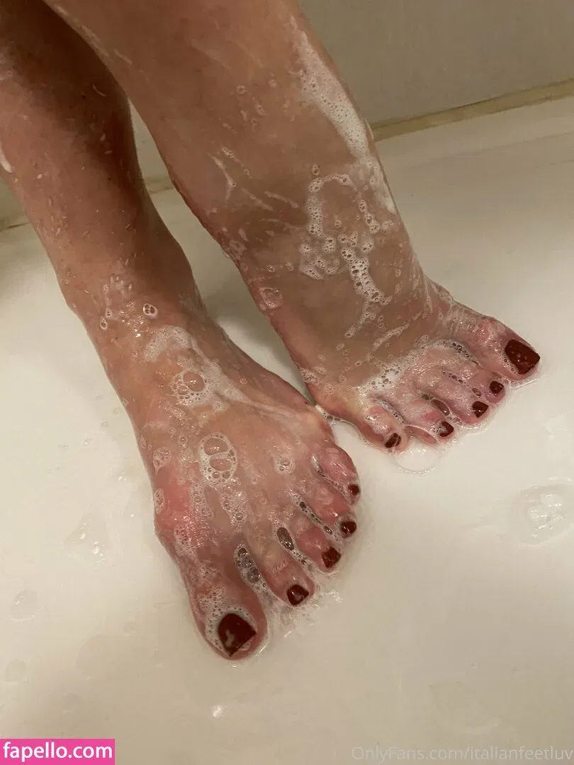 italianfeetluv Onlyfans Photo Gallery 
