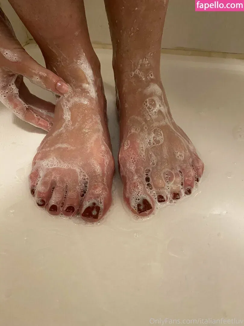 italianfeetluv Onlyfans Photo Gallery 