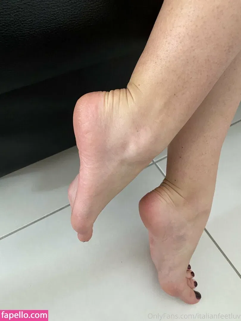 italianfeetluv Onlyfans Photo Gallery 