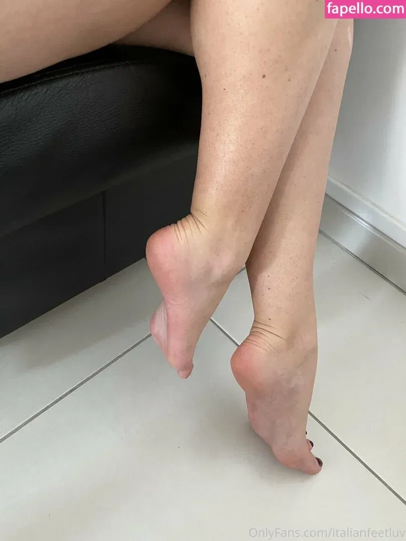 italianfeetluv Onlyfans Photo Gallery 