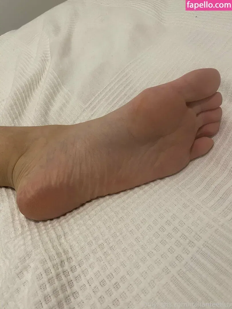 italianfeetluv Onlyfans Photo Gallery 