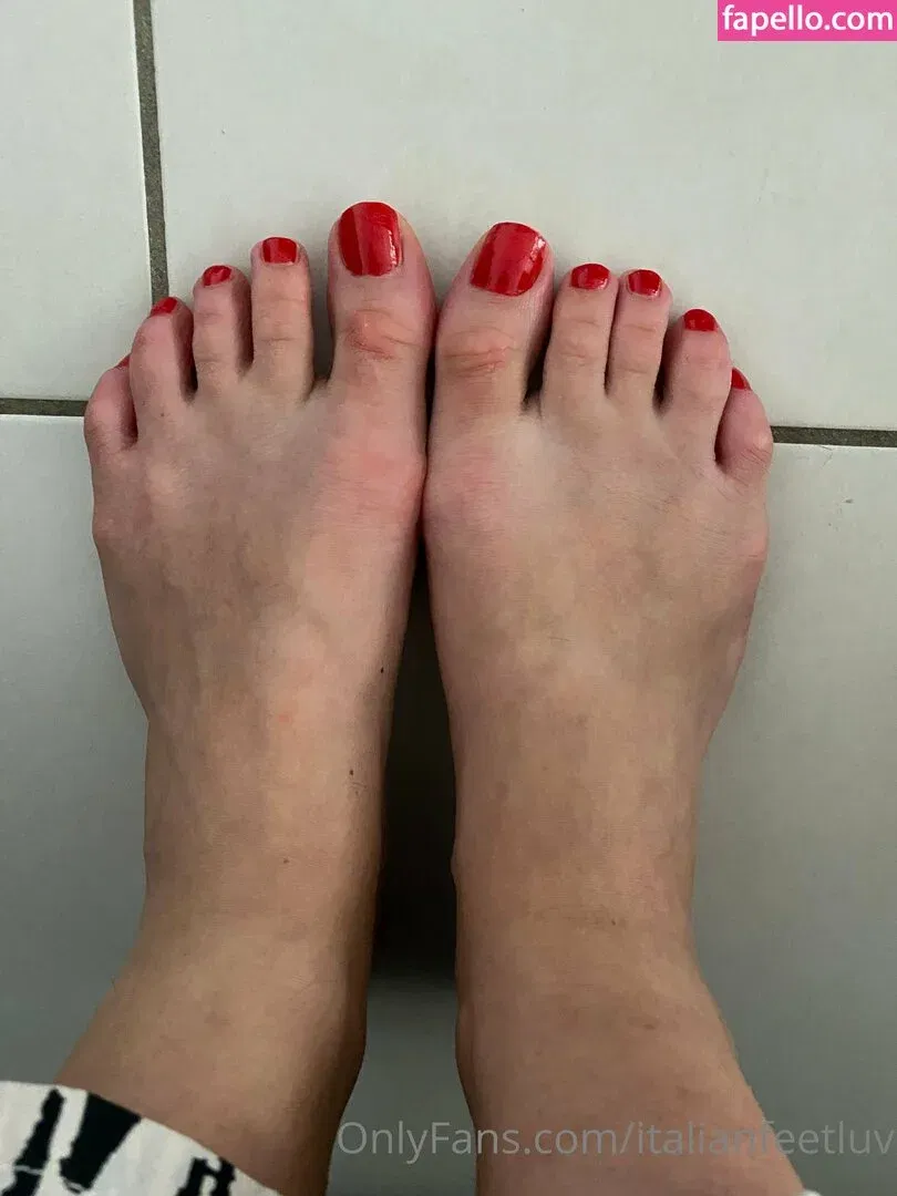italianfeetluv Onlyfans Photo Gallery 