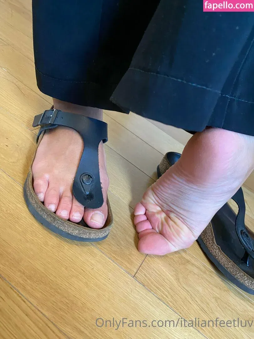 italianfeetluv Onlyfans Photo Gallery 