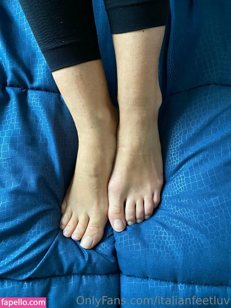 italianfeetluv Onlyfans Photo Gallery 