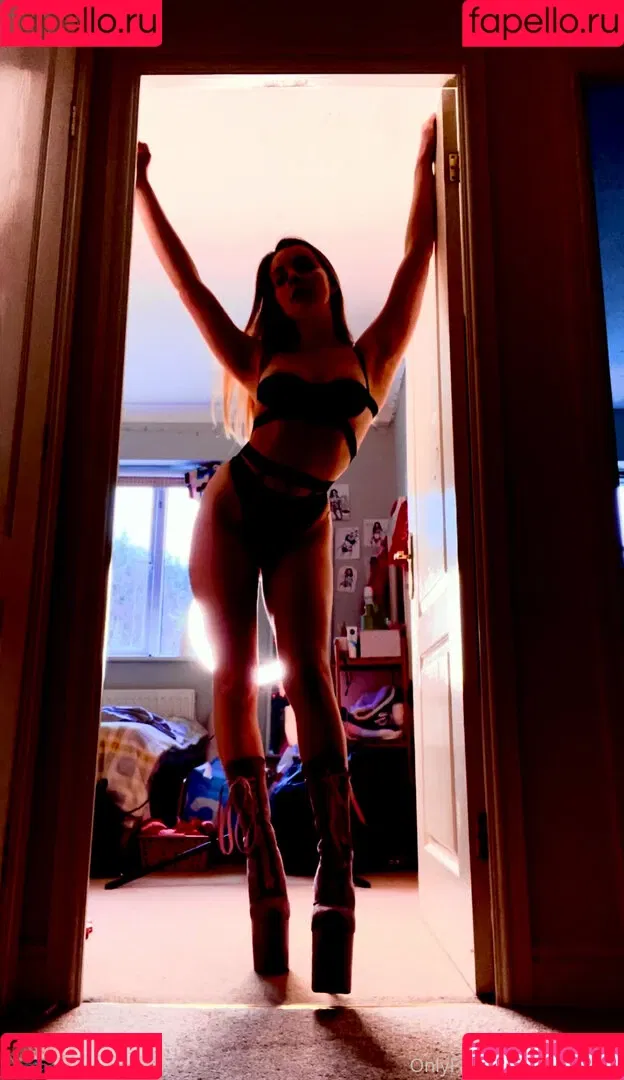 bendypiri Onlyfans Photo Gallery 