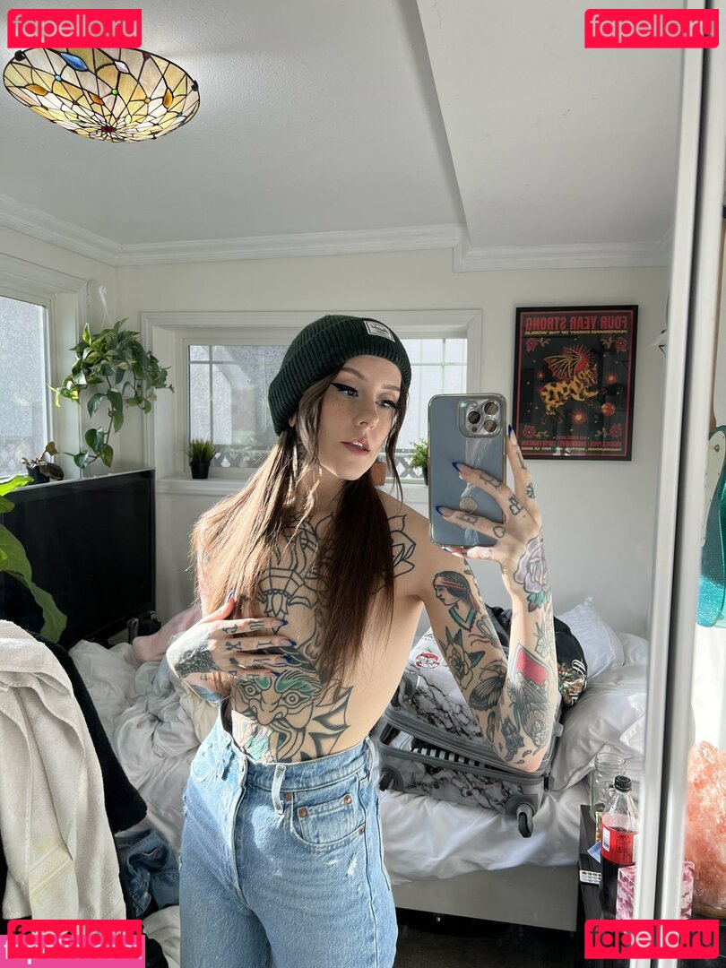 skyebluex Nude Onlyfans Photo 4