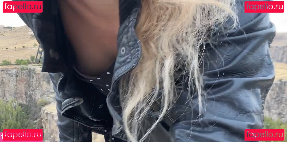 Luplupka Nude Onlyfans Photo 41